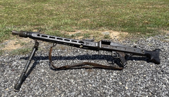 Original Deactivated German WWII MG 42 Display Inert Machine Gun