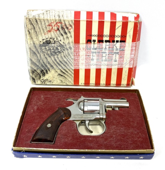 LNIB Clerke First .22 LR Model CF 200 Revolver