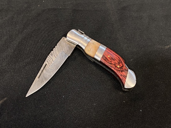 Damascus Folding Blade Pocket Knife