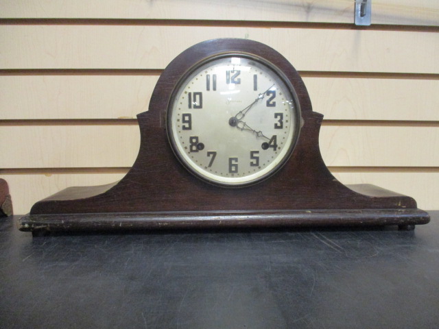 Vintage Sessions Mantle Clock | Proxibid