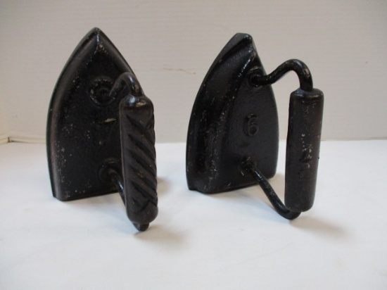 #6 and #7 Cast Iron Sadirons