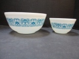 Vintage Pyrex Horizon Blue 1 1/2 Pt. and 2 1/2 Qt. Mixing Bowls