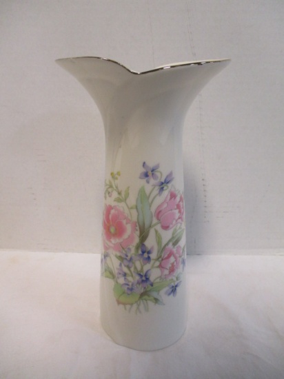 10" China Vase