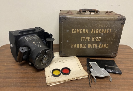 Original US WWII Army Air Force Graflex K-20 Aircraft Camera with Case - 1942 Dated