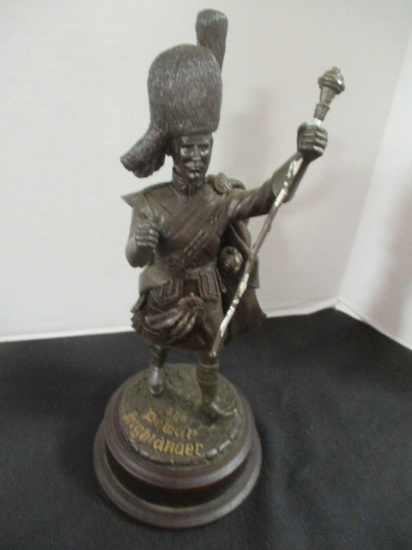 "The Dewar Highlander" Sculpted Advertisement Statue