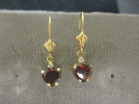 14k Gold Garnet Earrings