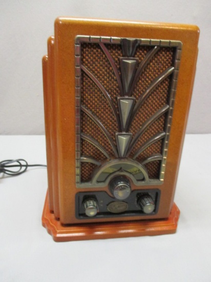 Art Deco Spirit of St. Louis AM/FM  Cassette Player Radio - Works