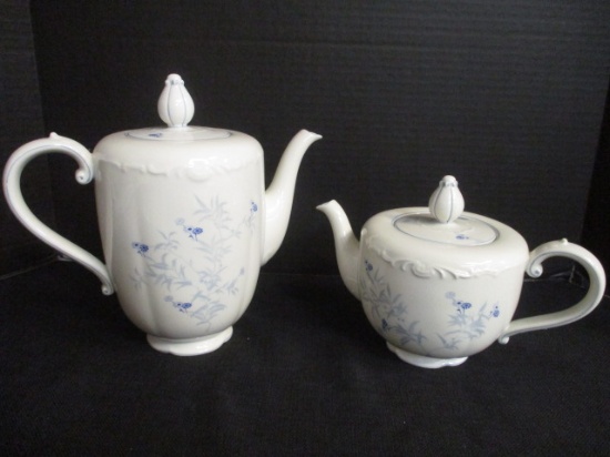 Konigl P. R. Tettau Blue and White Floral Coffeepot and Teapot