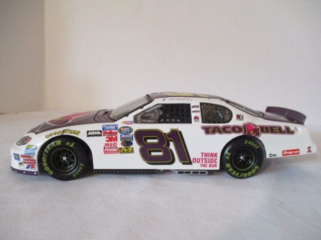 2004 Action Dale Earnhardt Jr. #81 Taco Bell 2004 | Proxibid