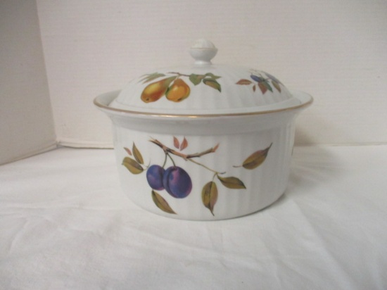Royal Worchester Fine Porcelain Oven to Table