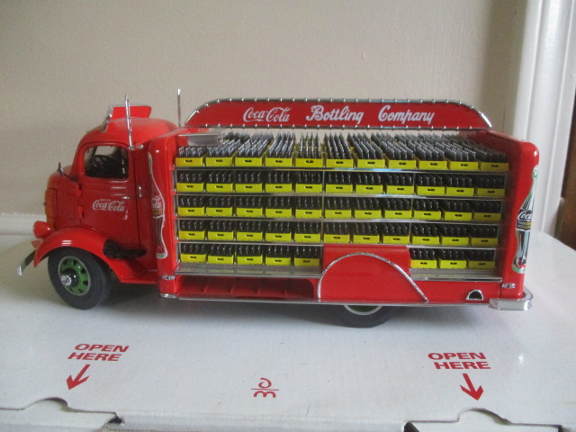 Danbury Mint 1938 Coca-Cola Delivery Truck | Proxibid