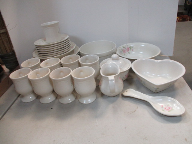 28 Pieces of Pfaltzgraff