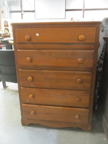 Maple 5 Drawer Chest | Online Auctions | Proxibid