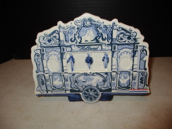 Handpainted Blue Delft Musical Figurine