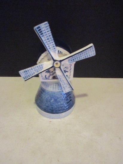 Reuge Movement Blue Delft Musical Windmill Figurine