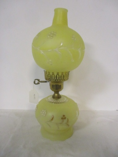Electrified Yellow and Clear Satin Glass Turn Key "Gone with the Wind" Lamp