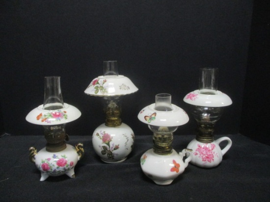 4 Oil Lamps with Chimneys