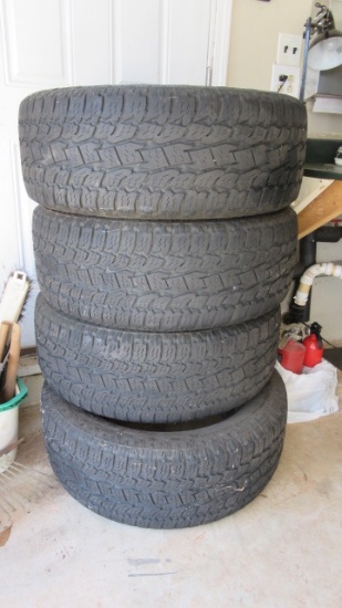 Four Toyo A/T II Open Country Tires P275/55/R20