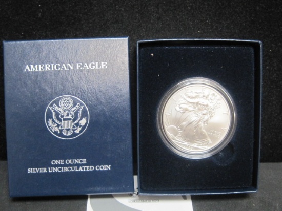 2008 American Eagle 1 oz. Silver UNC. Coin in Box w/ COA