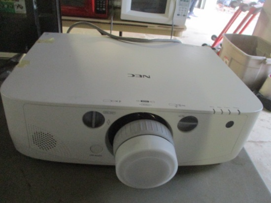 NEC  PA500U Projector with Remote