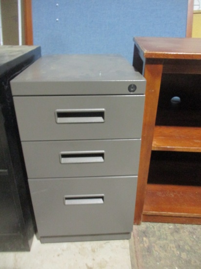 Grey Metal 3 Drawer File Cabinet