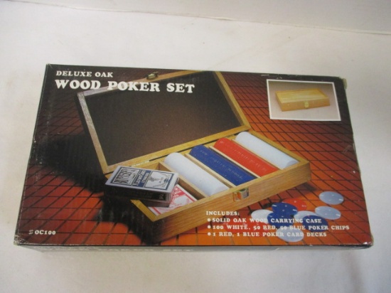 New Old Stock Deluxe Oak Wood Poker Set - #OC100