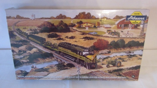 New Old Stock 2000 Athearn Authentic HO Scale John Deere Accessory Box