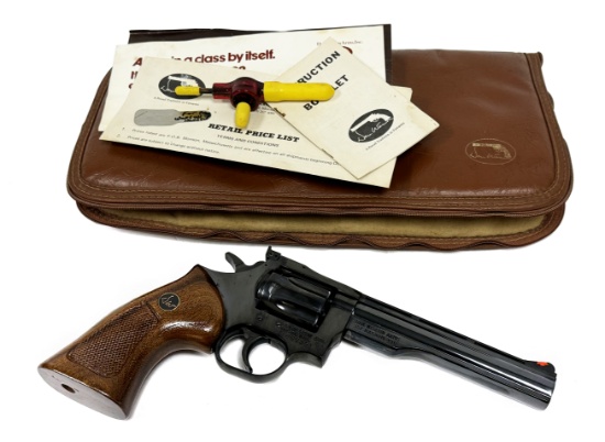 New Dan Wesson 15-2 .357 MAGNUM Revolver with 6" Vent-Rib Barrel