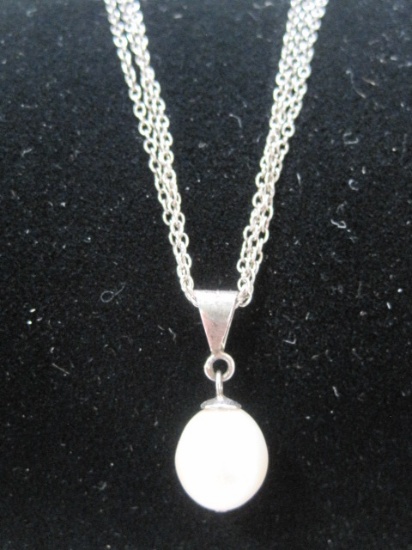 Sterling Silver 18" Triple Strand Chain with Pearl Pendant