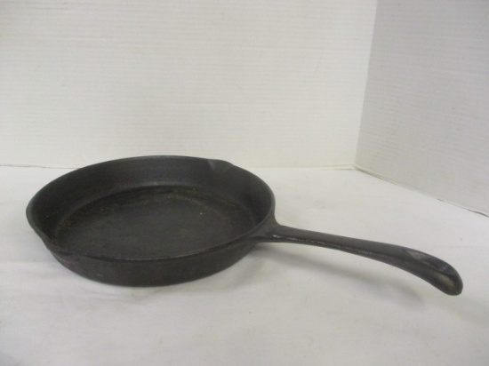 Vintage Cast Iron 10" Fry Pan