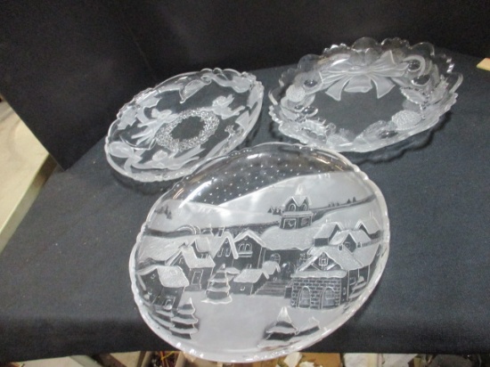 3 Christmas Theme Glass Platters