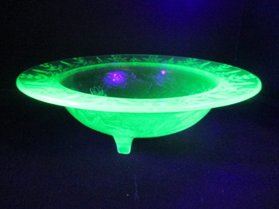 Green Vaseline/Uranium Glass Footed Centerpiece Bowl