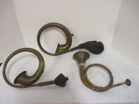 Vintage Copper Hunt Horn and Two Ahooga Horns