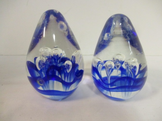 Pair of Egg Shaped Paperweights with Controlled Bubbles