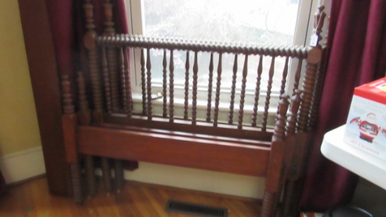 Pair of Vintage Twin Size Spindle Beds