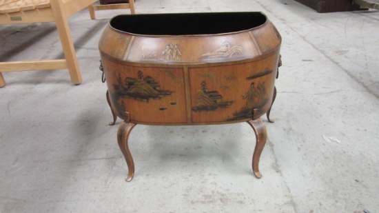 Chelsea House Chinoiserie Style Footed Metal Planter