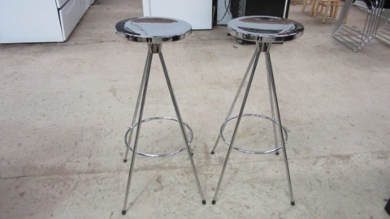 Pair of Contemporary Modern Swiveling Chrome Barstools