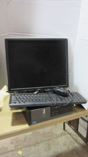 Dell Optiplex 7020 CPU, Keyboard, Mouse and 19" Monitor