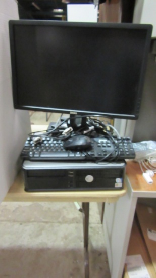 Dell Optiplex 745 CPU, Keyboard, Mouse and 22" Monitor
