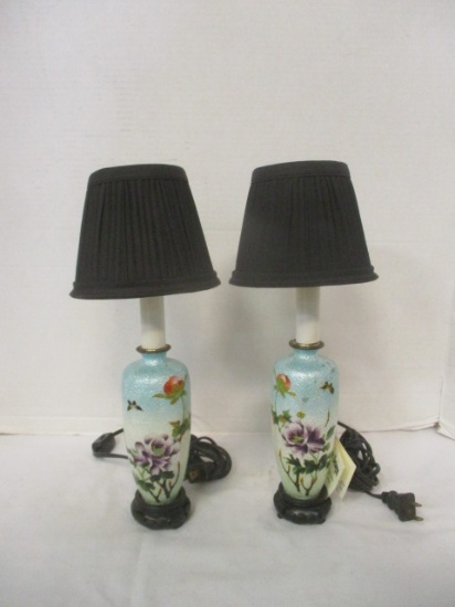 Pair of Gin-Bari Vase Decorative Lamps