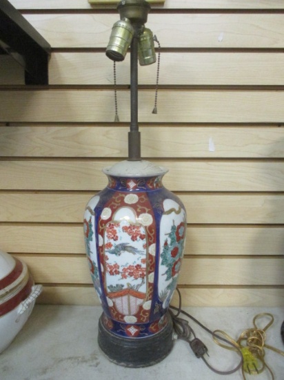 Vintage Japanese Imari Porcelain Vase Lamp