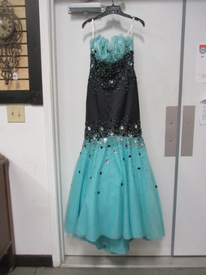 Mac Duggal Couture Black/Turquoise Jeweled Formal Gown