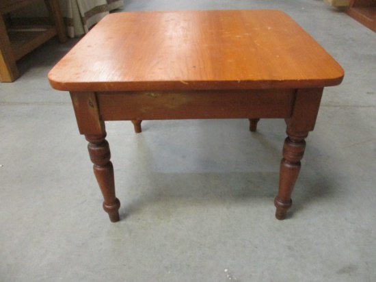 Square Pine End Table