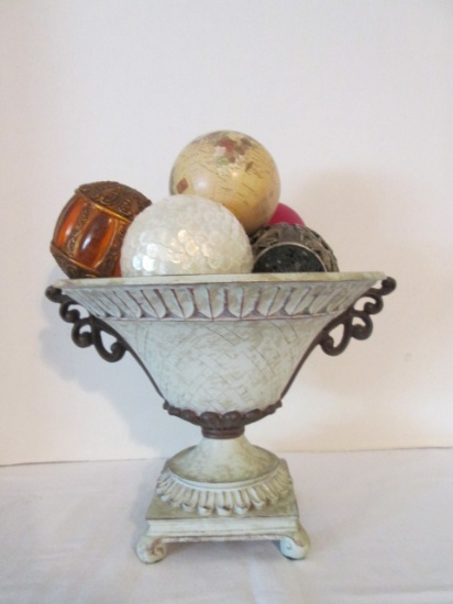 Pedestal Bowl with Decorative Orbs