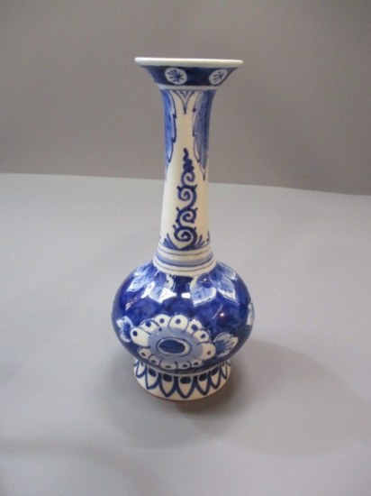 Vintage Delfts Bud Vase 5 1/2"