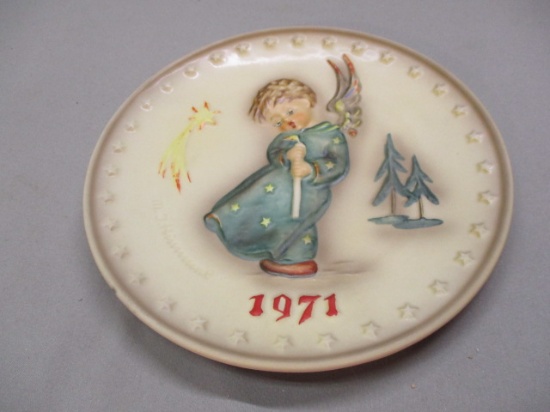 1971 First Edition MJ Hummel Annual Plate Commemorative 100th Anniversary  7 1/2"