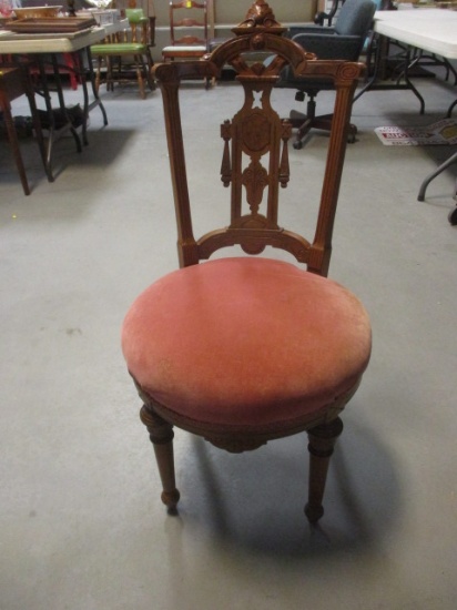 Antique American Rennaisance Style Round Seat Chair