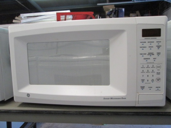 GE White Microwave