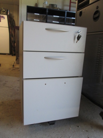 Teknion Locking 3 Drawer Portable File Cabinet