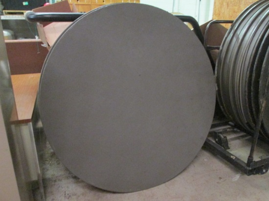 5' Round Folding Leg Table